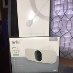 ARLO Floodlight Camera with outdoor charging cable